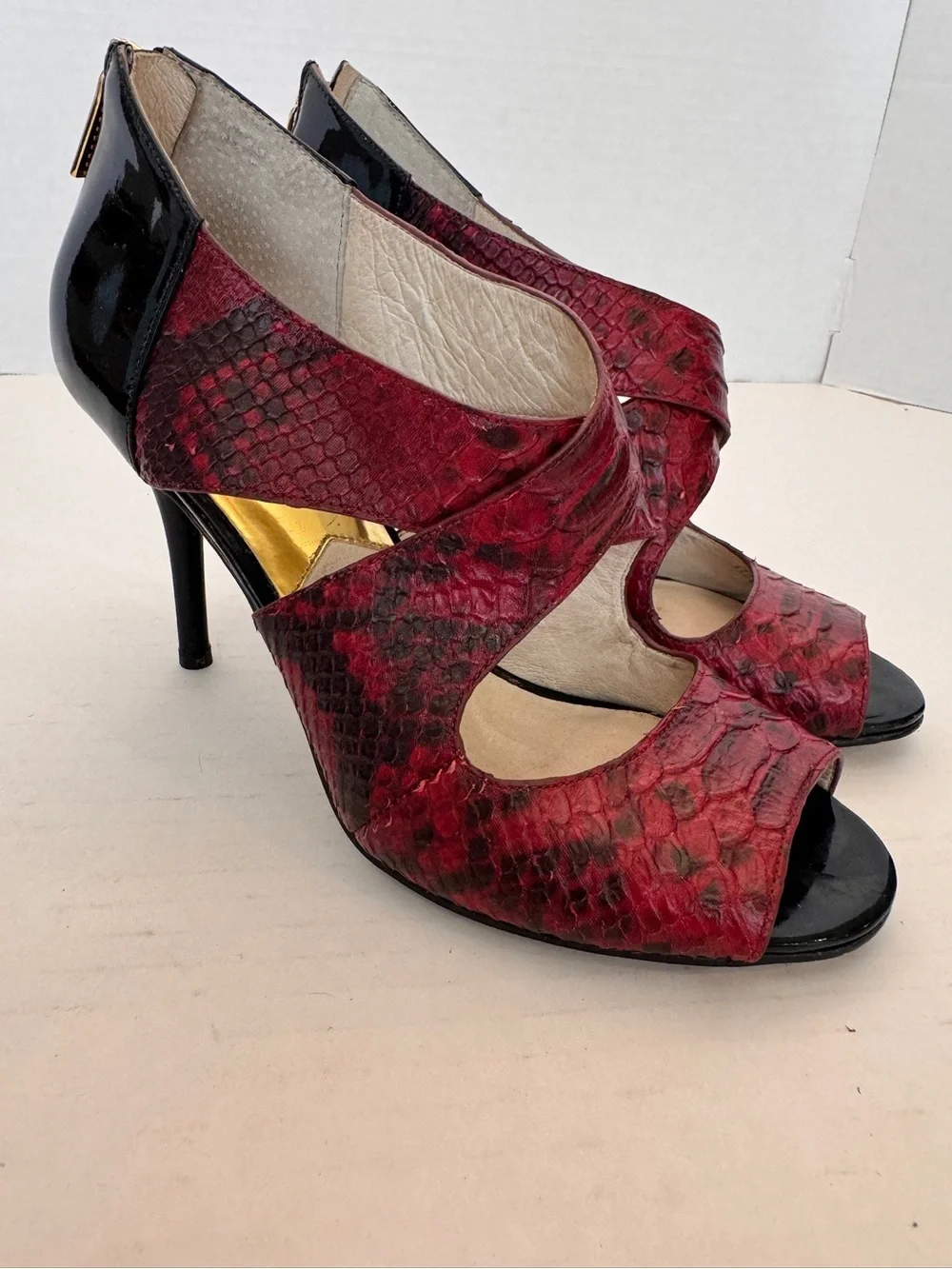 Michael Michael Kors Women 8M Berkley T-Straps Red Leather Snakeskin Heels Pumps